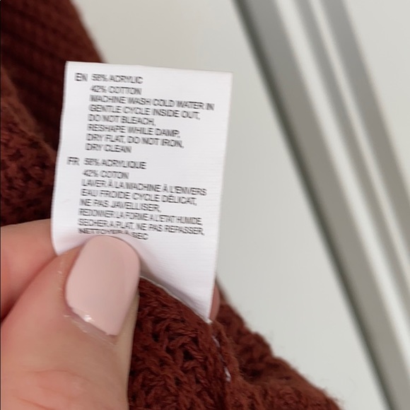 Seven Sisters Bat Wing Sweater - Picture 8 of 8